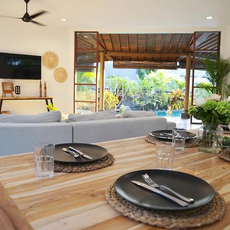 Villa Zenta Canggu Buitenkant foto